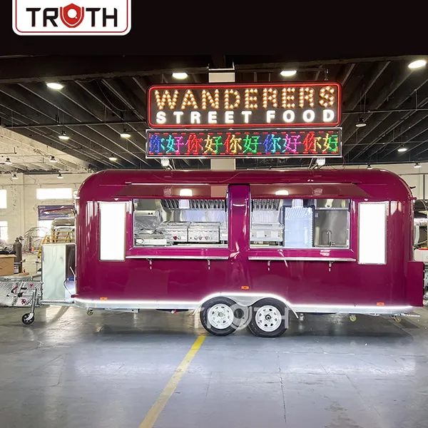 Truth SMA-5500 Mobile Coffee Trailer consegnato con successo per l'uso personalizzato da parte del cliente